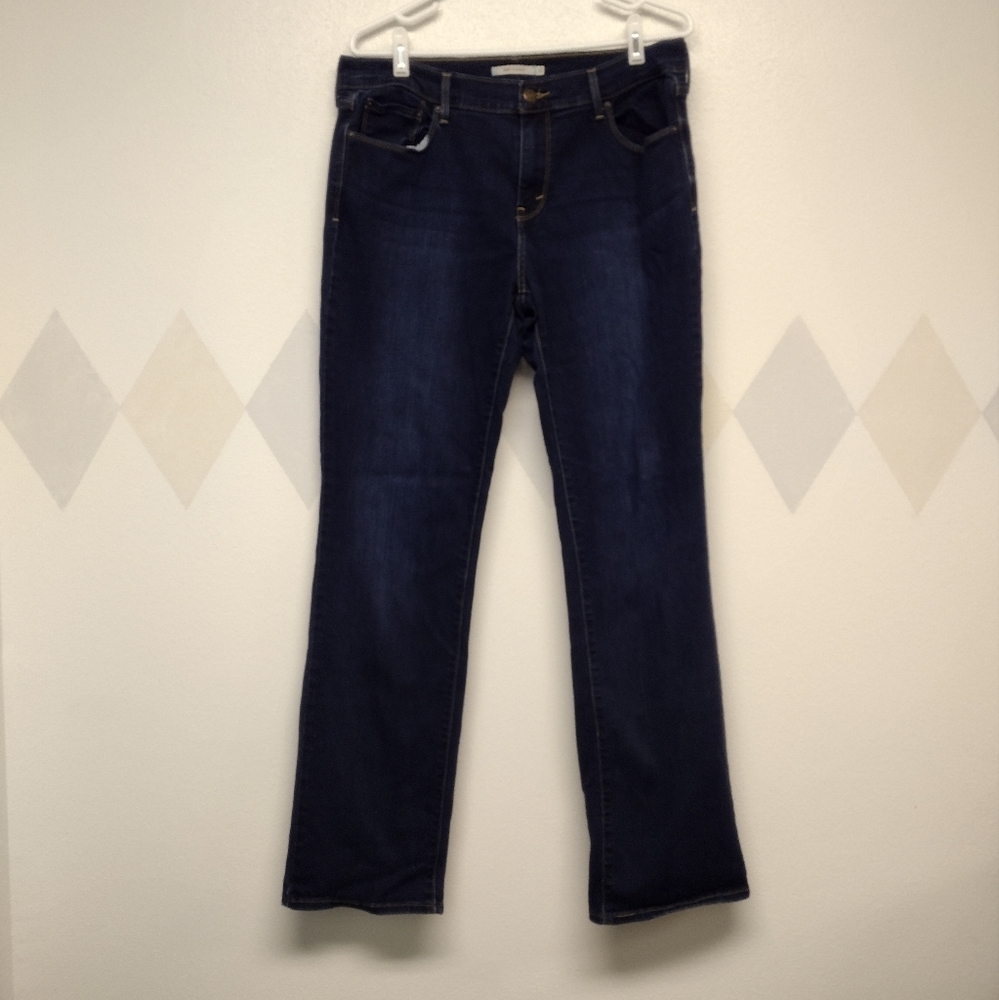 Levi 505 straight leg dark wash jeans size 12